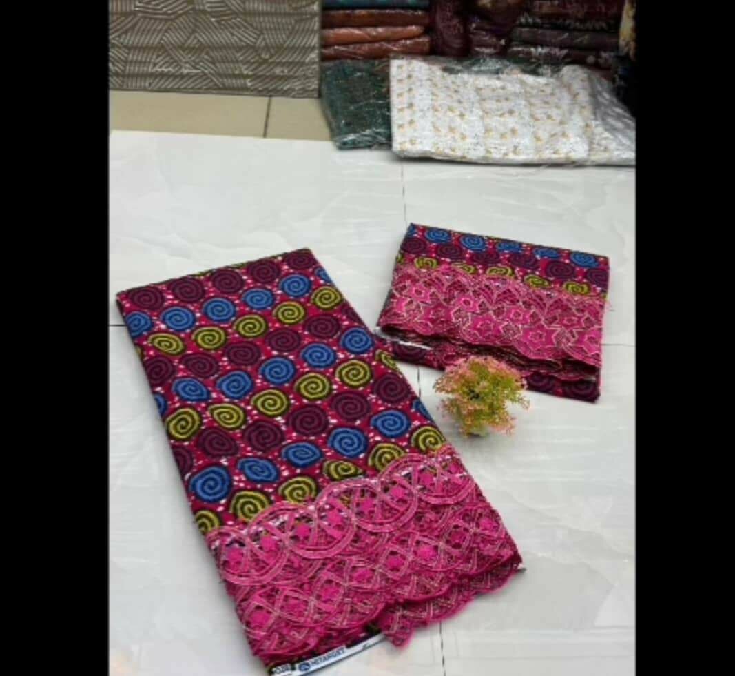 Pagne Africain avec dentelle