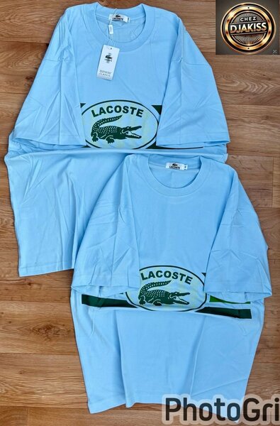 T-shirts Lacoste bleus