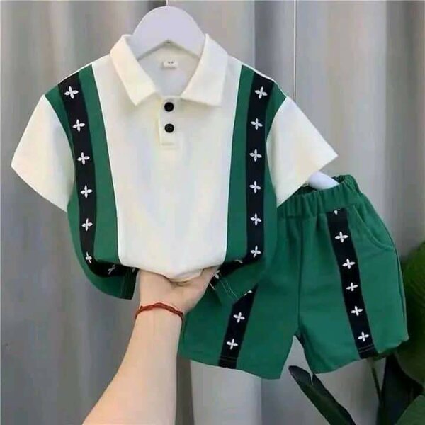 Ensemble garçons : polo et shorts vert