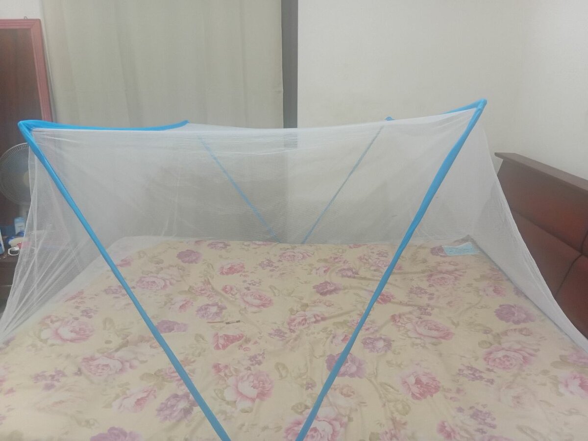 Moustiquaire portable pliable