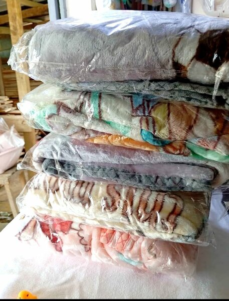 Plaids en Fausse Fourrure Douce