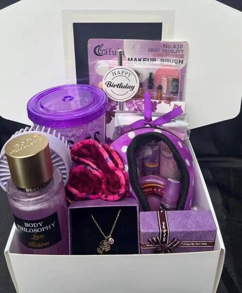 Coffret Cadeau Femme avec Cosmétiques et Accessoires