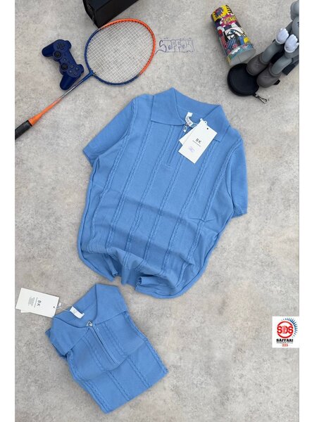 Polo bleu en maille élégante