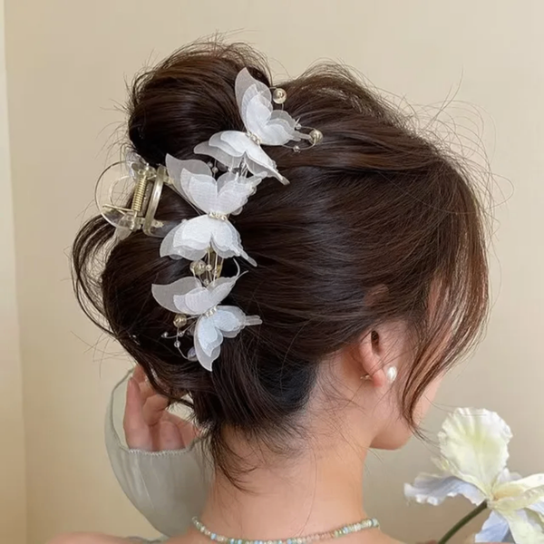 Pince à cheveux papillons élégante