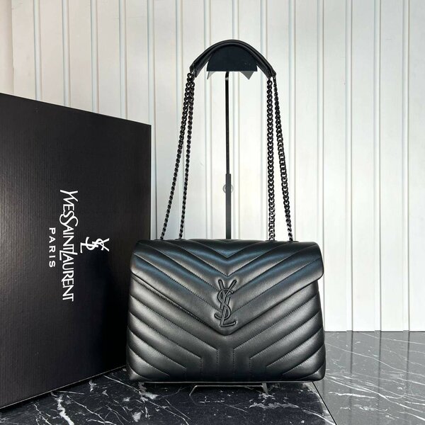 Sac à main cuir matelassé élégant