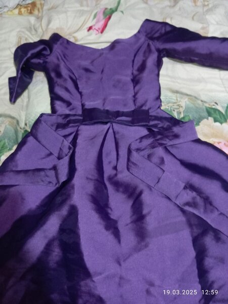 Продаю платья размер M. L за 1000 ряльному покупателю уступл