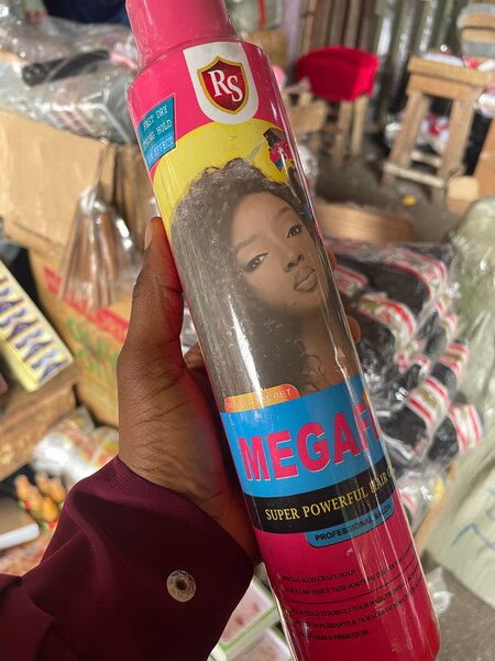 Mega Hair Holding Spray