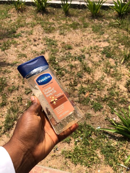 Vaseline body oil