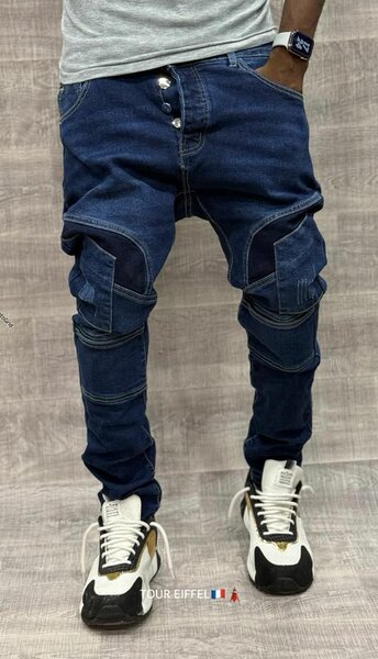 Jean cargo homme moderne