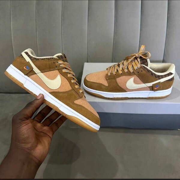 Nike Dunk Low - Baskets en édition limitée