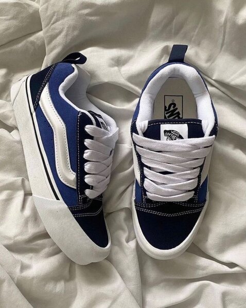 Chaussures Vans knu Skool