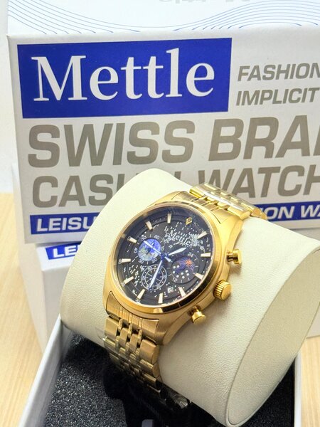Montre Mettle Luxe Or