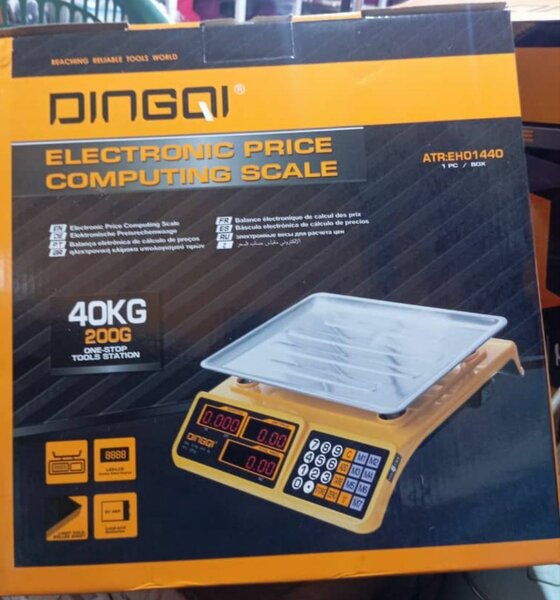 Balance électronique calculatrice 40KG