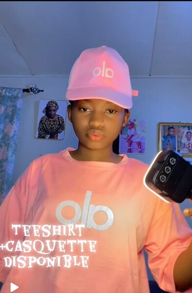 T-shirt et Casquette Rose