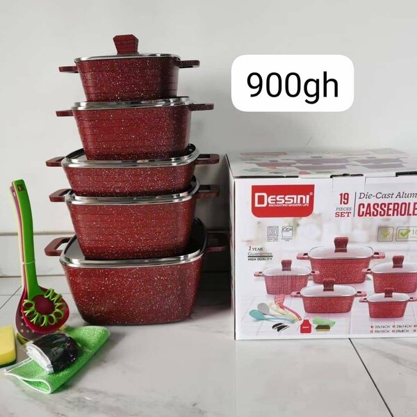 Matel bowl with cover set