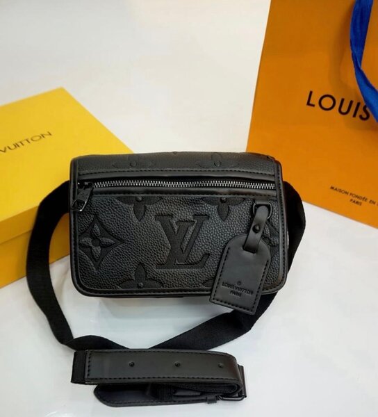 Sacoche Louis Vuitton