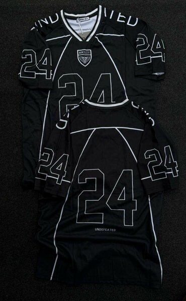 Maillots de sport modernes