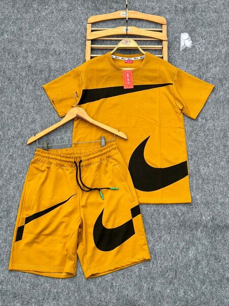 Complet Nike