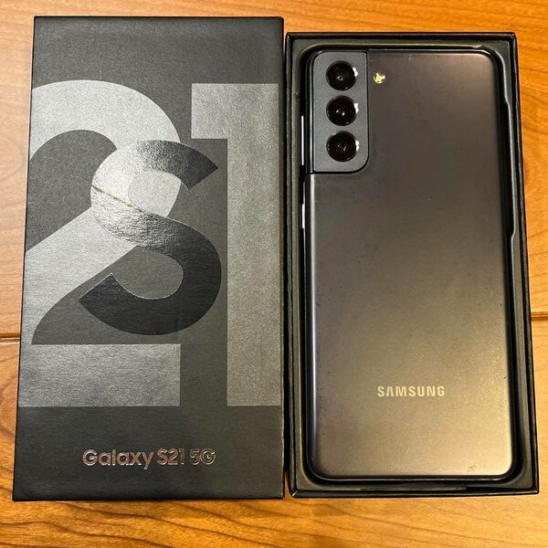 Samsung galaxy S21 5G NEUF SCELLE