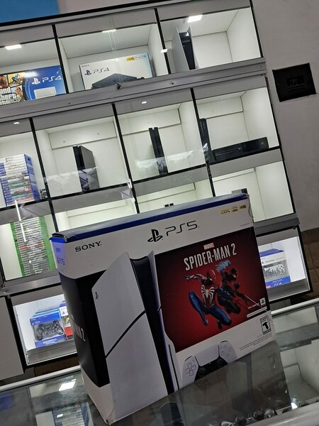 PS5 slim Disc Edition