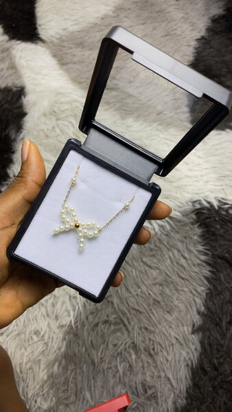 Collier Nœud Perlé Élégant