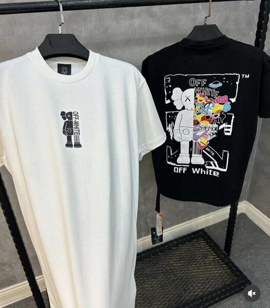 T-shirt graphique pour tous