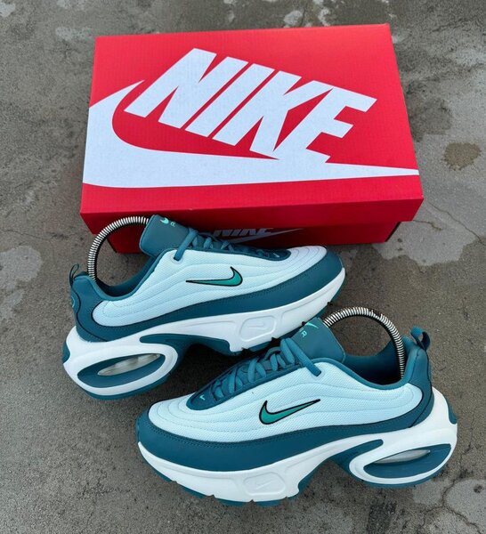 Nike Air Max Sneakers