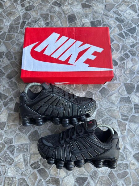 Nike Sneakers Noirs Stylés