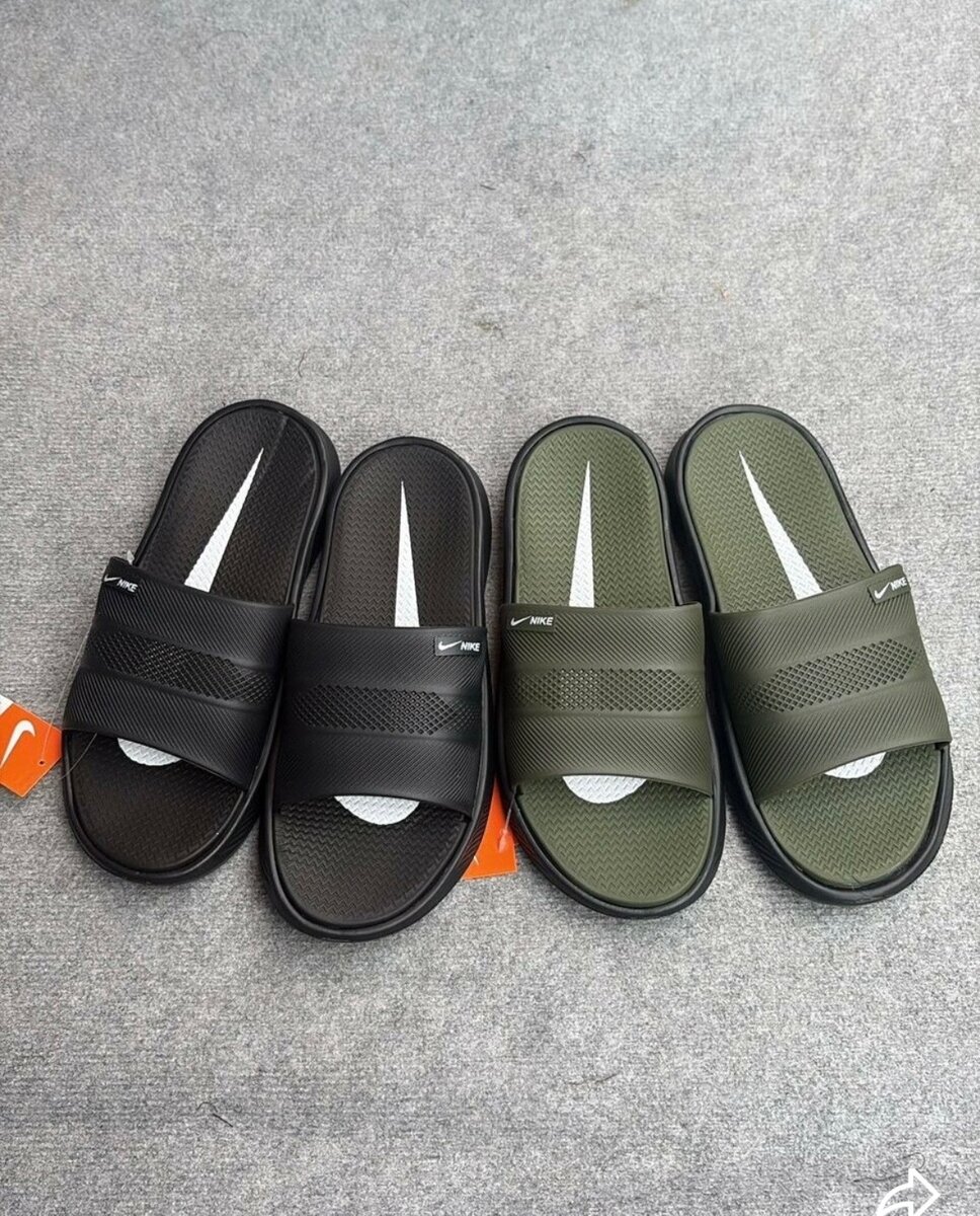 Claquettes Nike Confortables