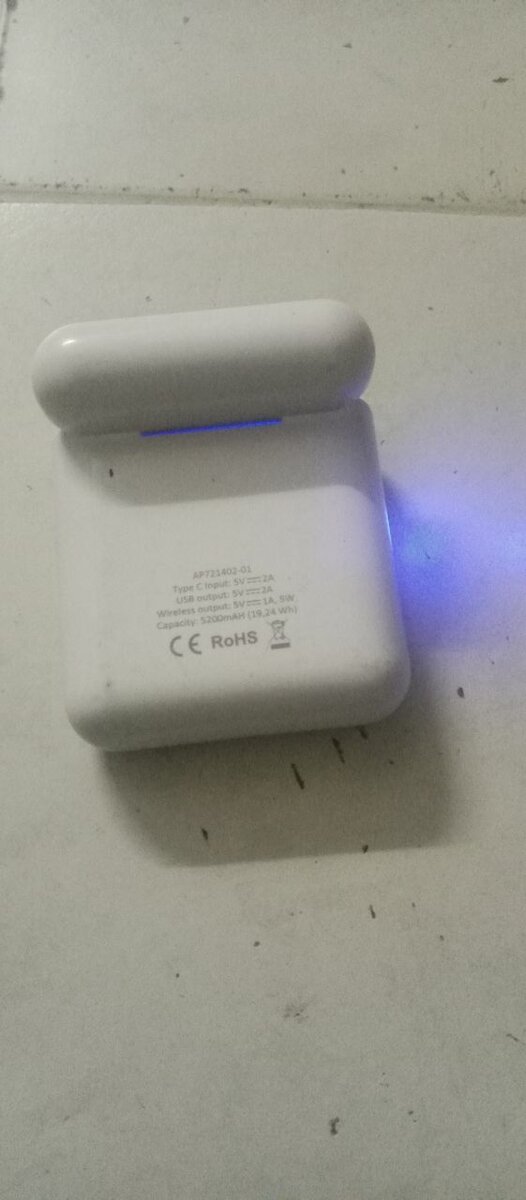 power bank+ écouteurs sans fil