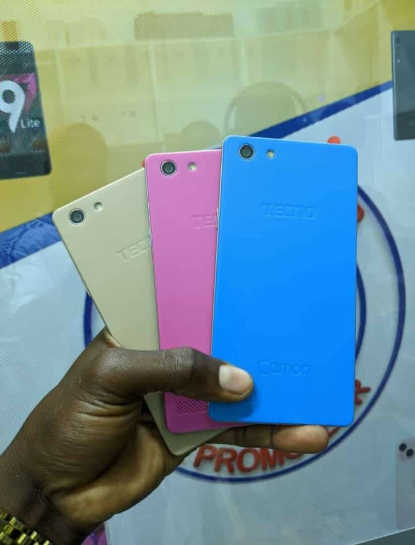 PROMO TECNO A33 (QUASI NEUF)