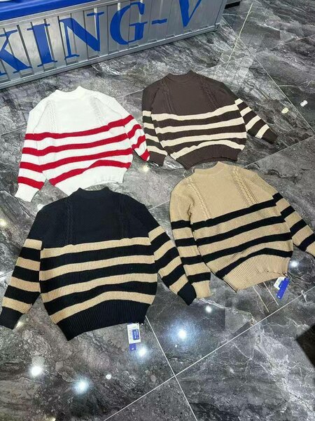 Pulls rayés unisexes élégants