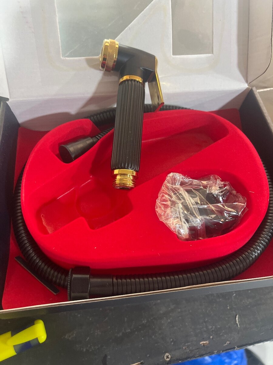 Douchette WC à main pour bidet