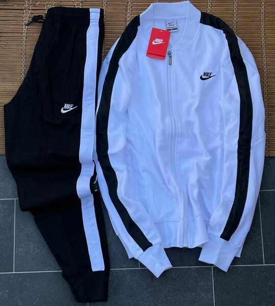 Nike Ensemble de Survêtement