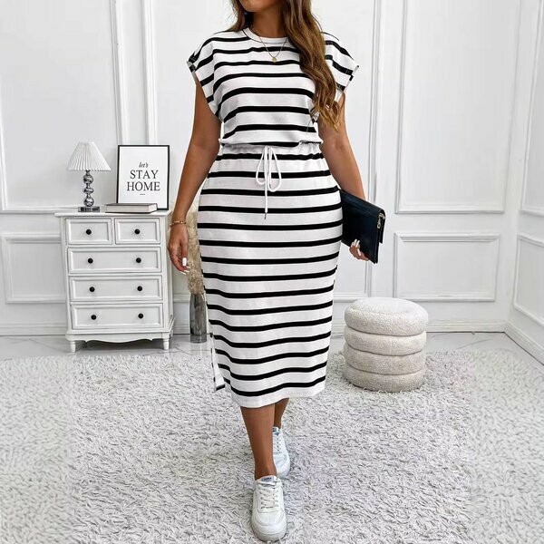 Robe rayée blanche/noir coton