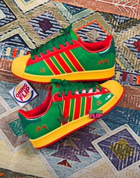 Sneakers colorés Rasta