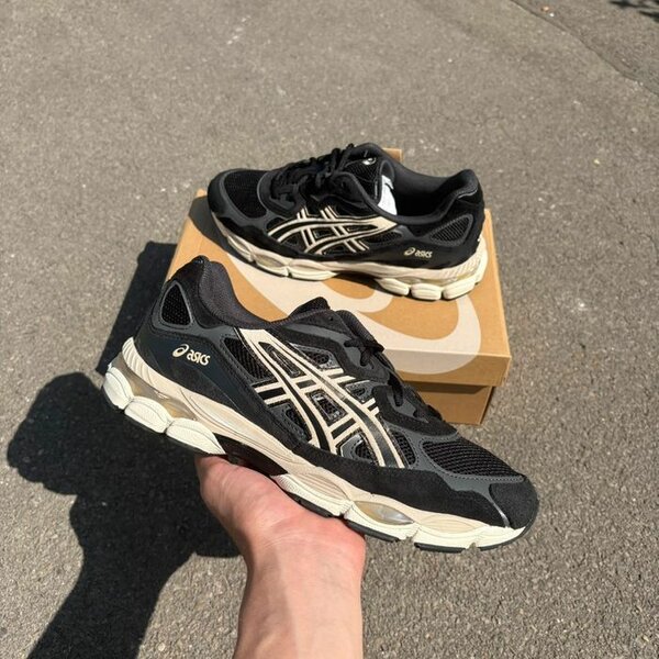 Chaussures running Asics