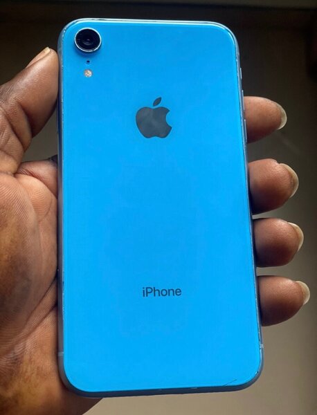 IPHONE XR