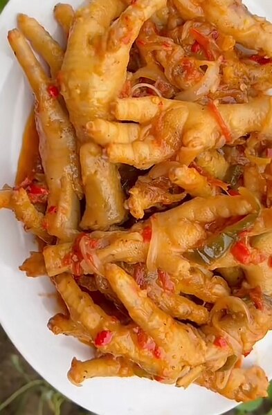 Pieds de Poulet Epicés