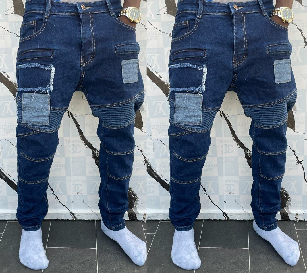 Jeans homme déchirés et décontractés