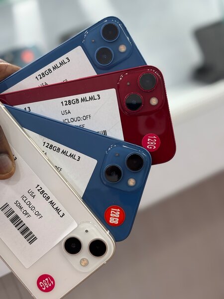 iPhone 13 128GB Quasi Neuf