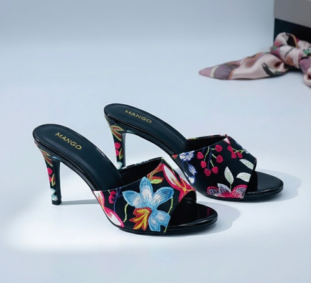 Mules à talons floraux Mango