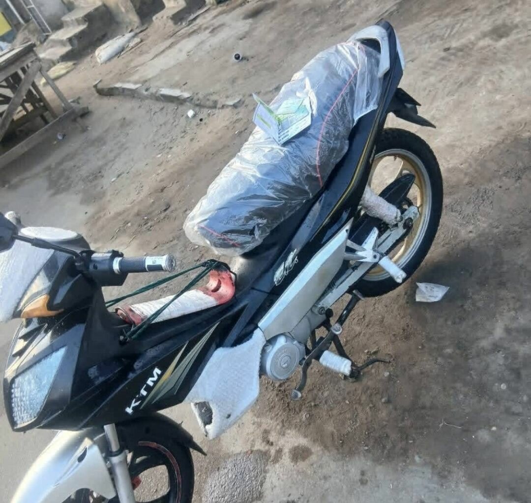 Casque de moto KTM noir