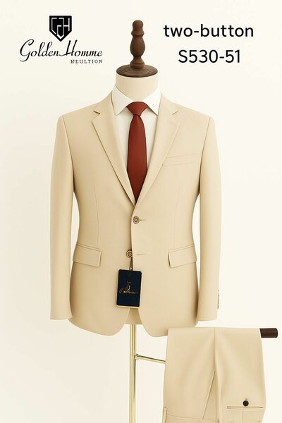 Costume élégant beige homme