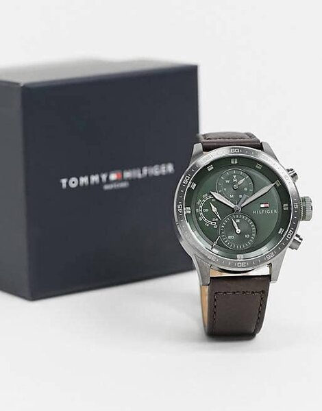 Tommy Hilfiger montre-bracelet
