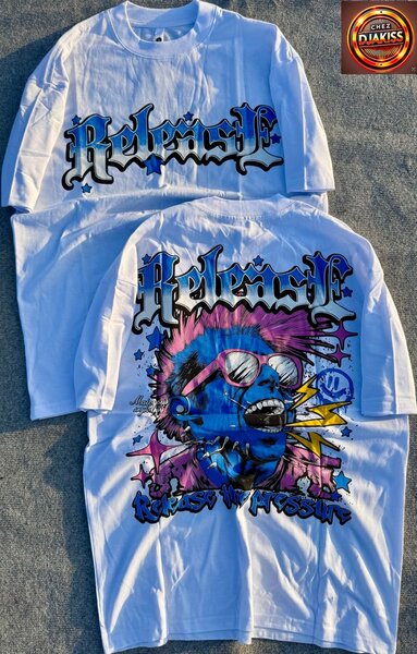 T-shirt à motif graphique vibrant