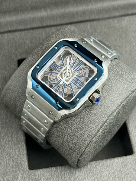 Montre en acier élégante