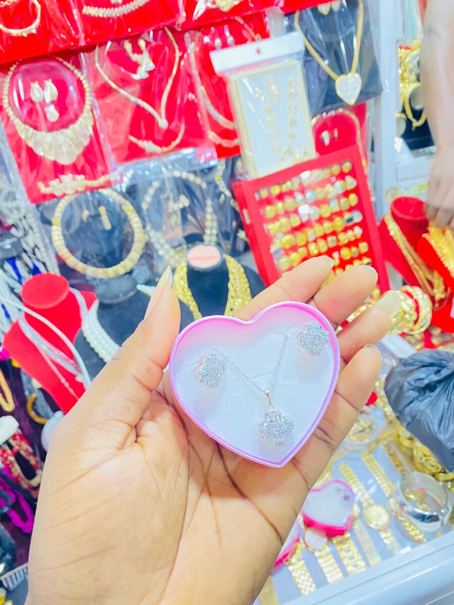 Stainless steel chain