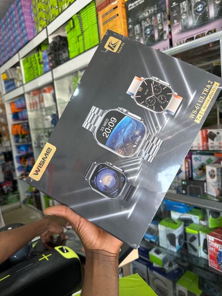 WiSM2 Ultra 2 Smart watches with 7 Straps