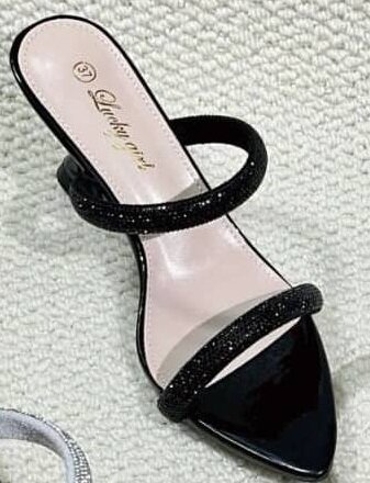 belles chaussures pour femmes